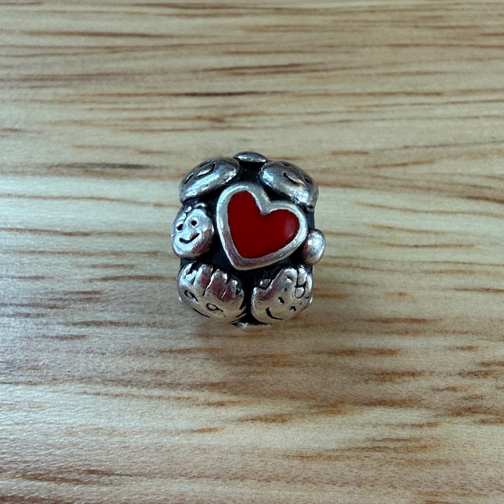 RARE Limited Edition Pandora Family Ties Charm - Excellent Condition